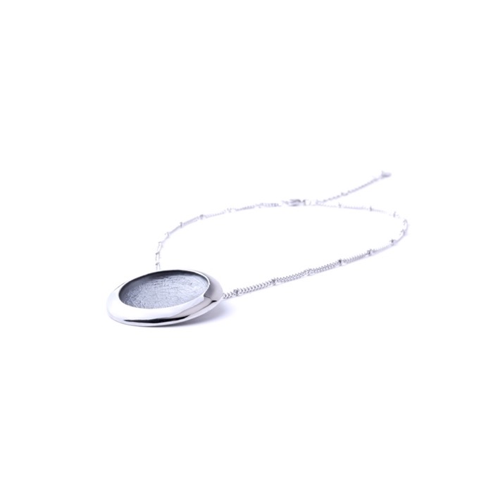 Collar